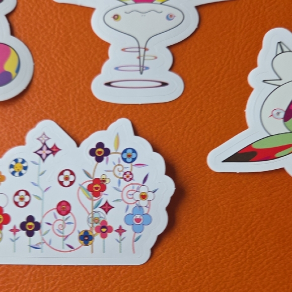 Louis Vuitton Murakami Colorful Sticker Collection - Picture 7 of 9